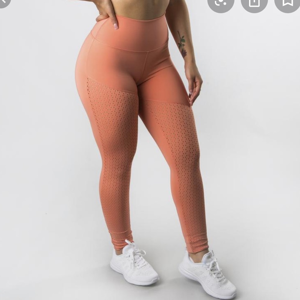 Buffbunny posh leggings size small